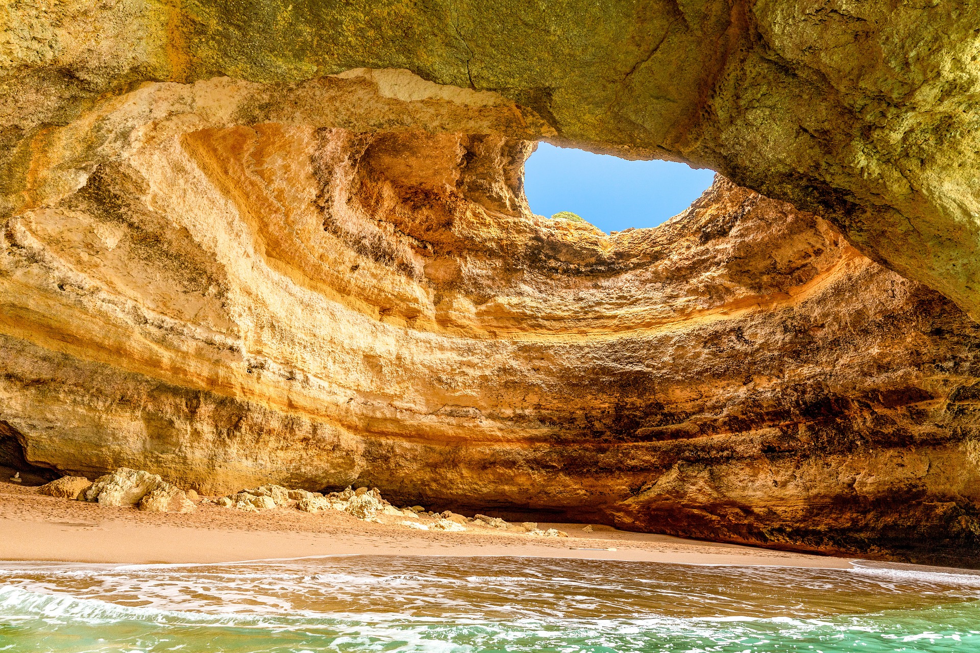 Private Algarve Coast & Caves Tour from Lisbon — private tour in Portugal with a local driver-guide