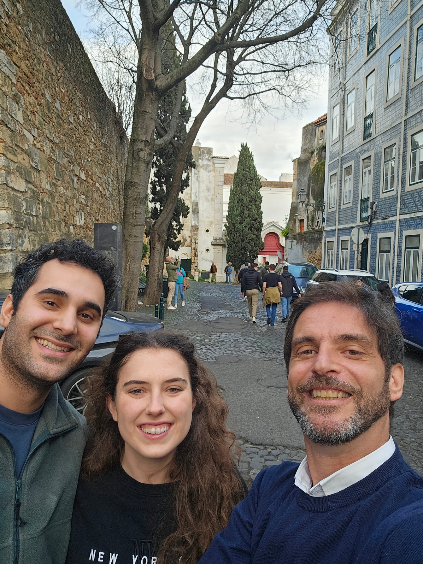 Guests with Eduardo in the streets of Alfama