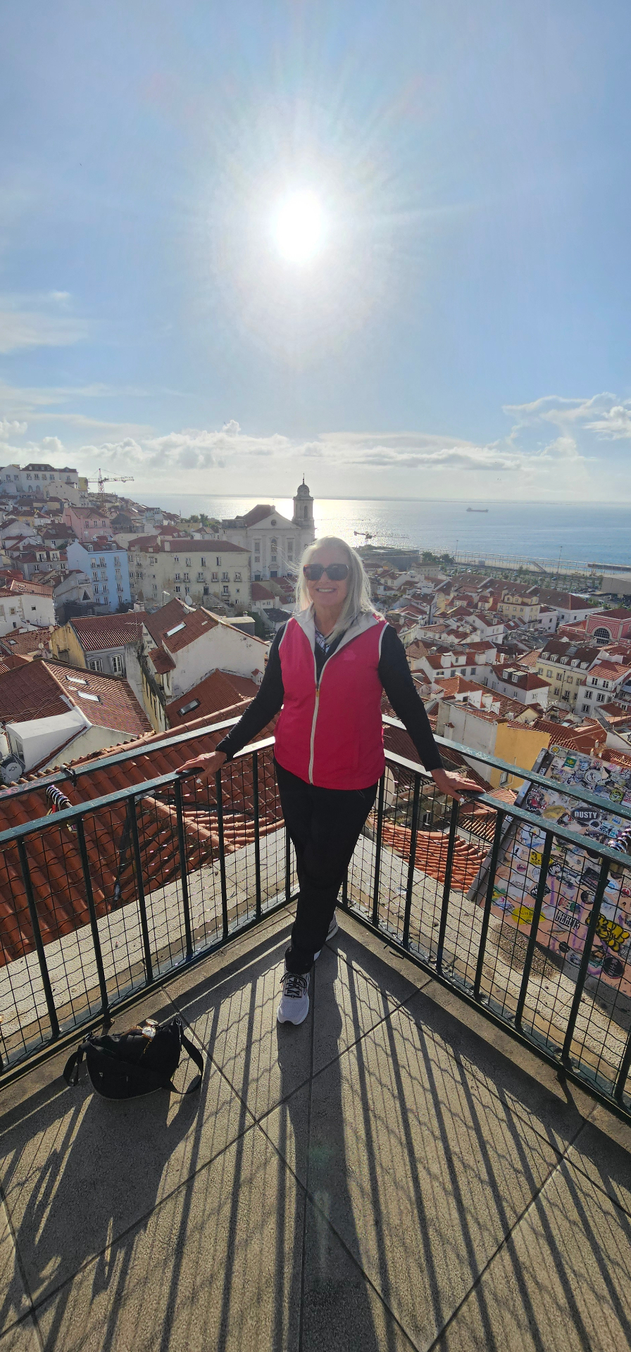 Guest at the Portas do Sol viewpoint above Alfama